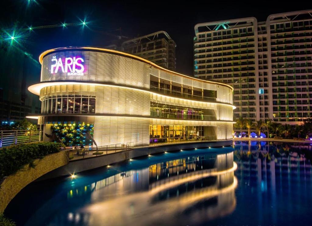Azure Urban Resort Paranaque City Экстерьер фото